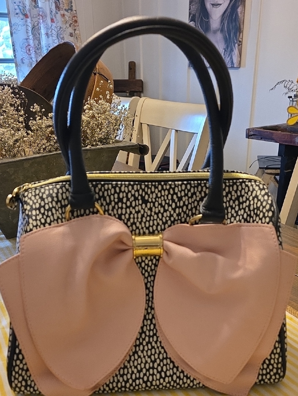 Betsey Johnson Black & Pink Bow Satchel Handbag